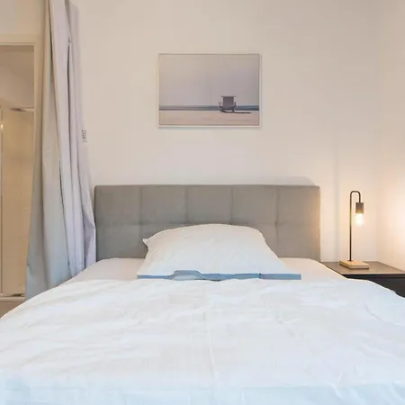 Bergstrasse 2 Pax Neu Parkplatz * Heppenheim (Bergstrasse)